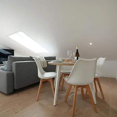 Atico En Pleno Centro De Portonovo, דירה סנשנשו